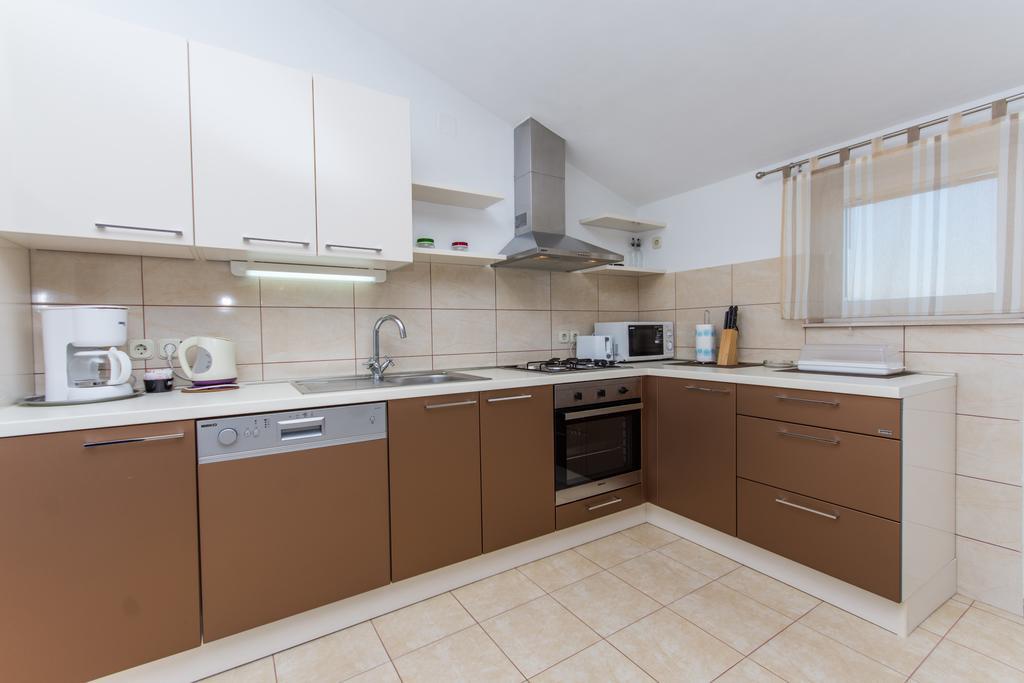 Apartments Barba 特罗吉尔 外观 照片