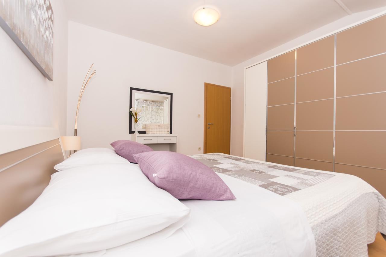 Apartments Barba 特罗吉尔 外观 照片